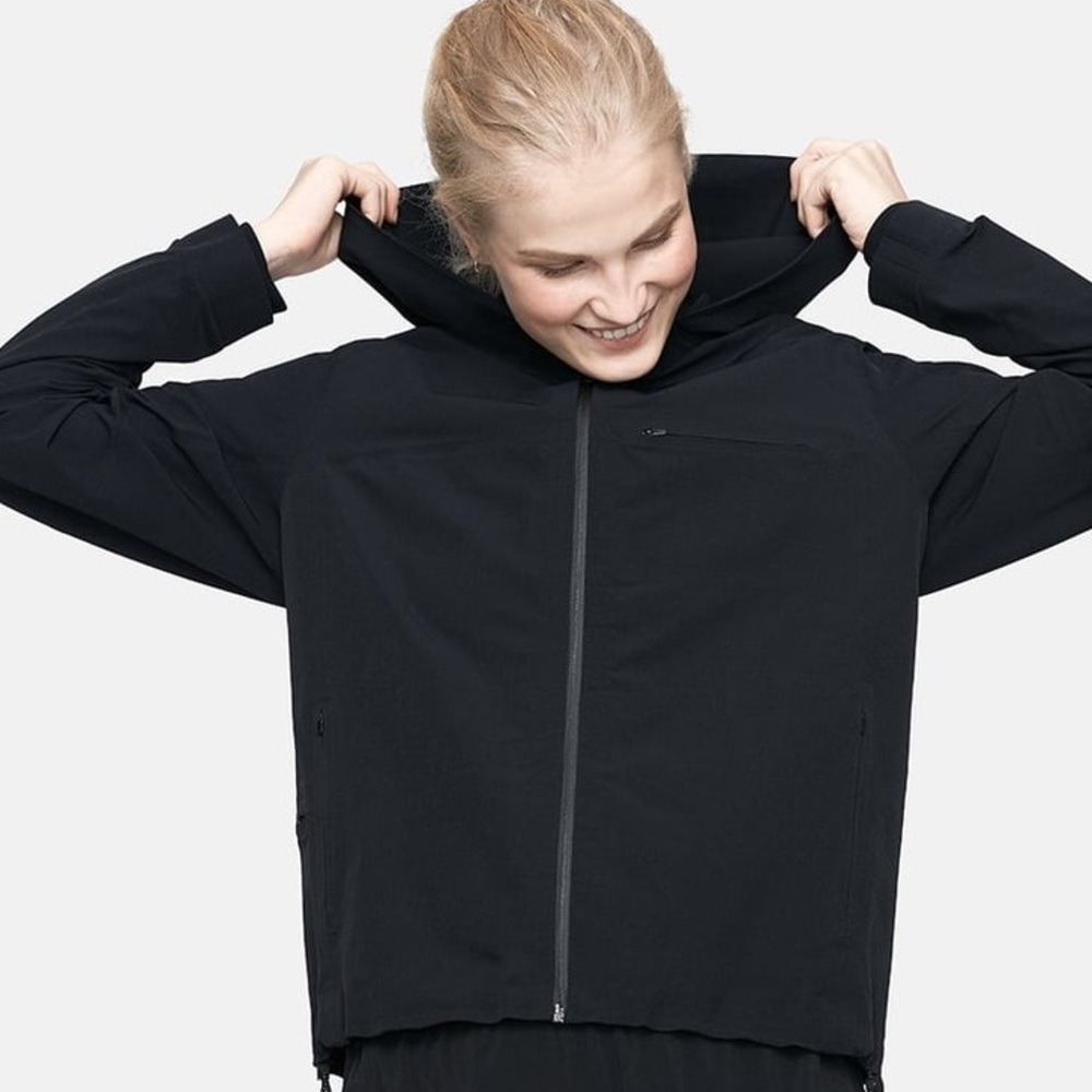 Women’s Outdoor Voices Stretch Crepe Jacket in Blue and Black